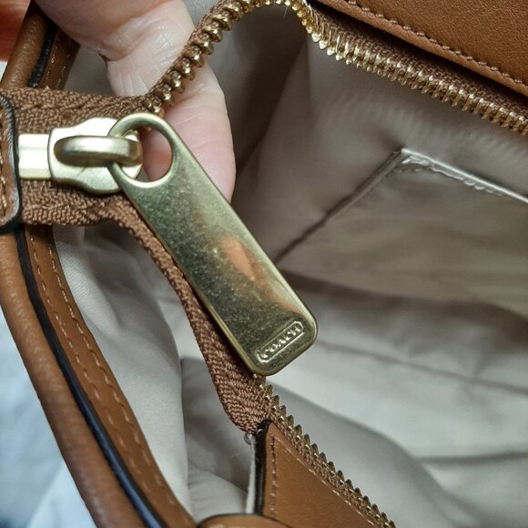 Coach F25205 Brown Tan Taylor Leather Alexis Caryall Tote - Picture 9 of 16